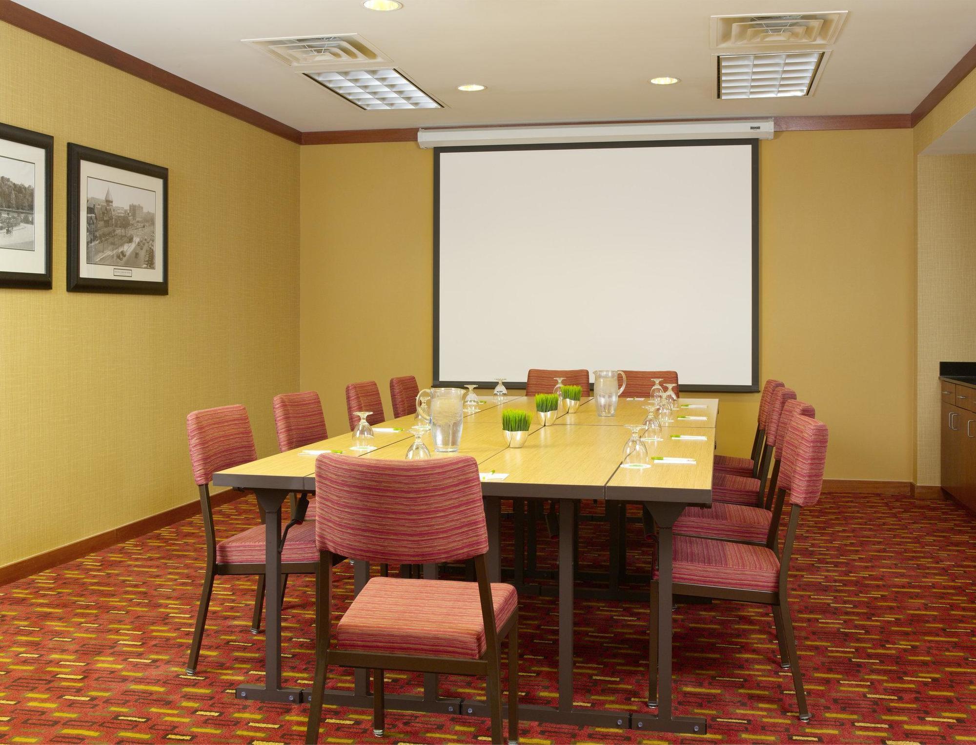 Hotel Courtyard By Marriott Boston Brookline Zewnętrze zdjęcie